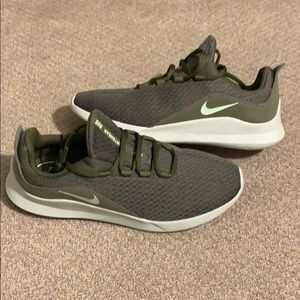 nike viale green